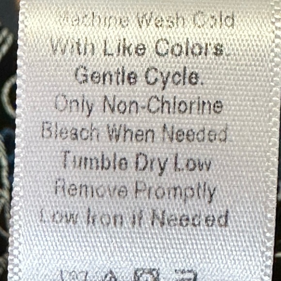 COLDWATER CREEK WOMAN FLORAL CARDIGAN WITH BUTTONS SIZE MEDIUM - Picture 8 of 8